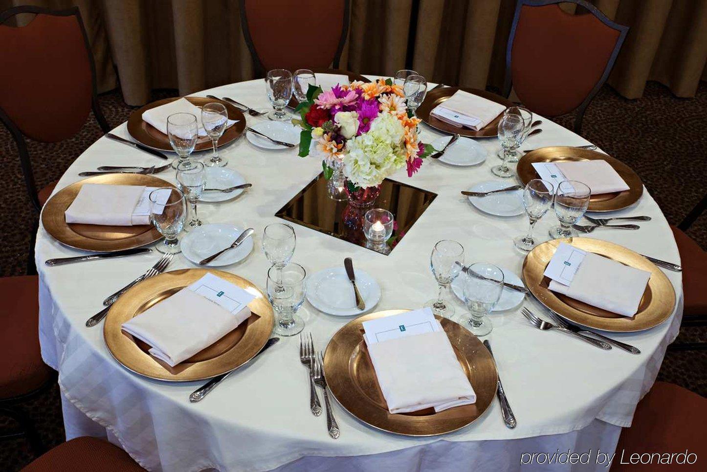 Hotel Embassy By Hilton Seattle Bellevue